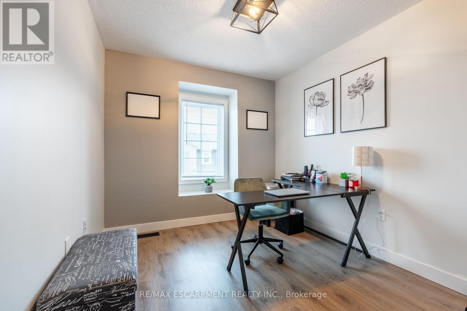 5 - 11 Stockbridge Gardens, Hamilton, Ontario  L8J 0H5 - Photo 39 - X12868642