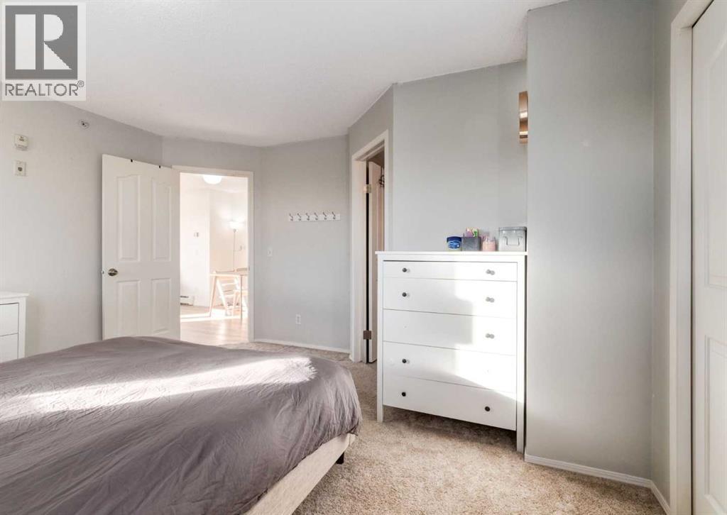 418, 3000 Somervale Court Sw, Calgary, Alberta  T2Y 4J2 - Photo 18 - A2286275
