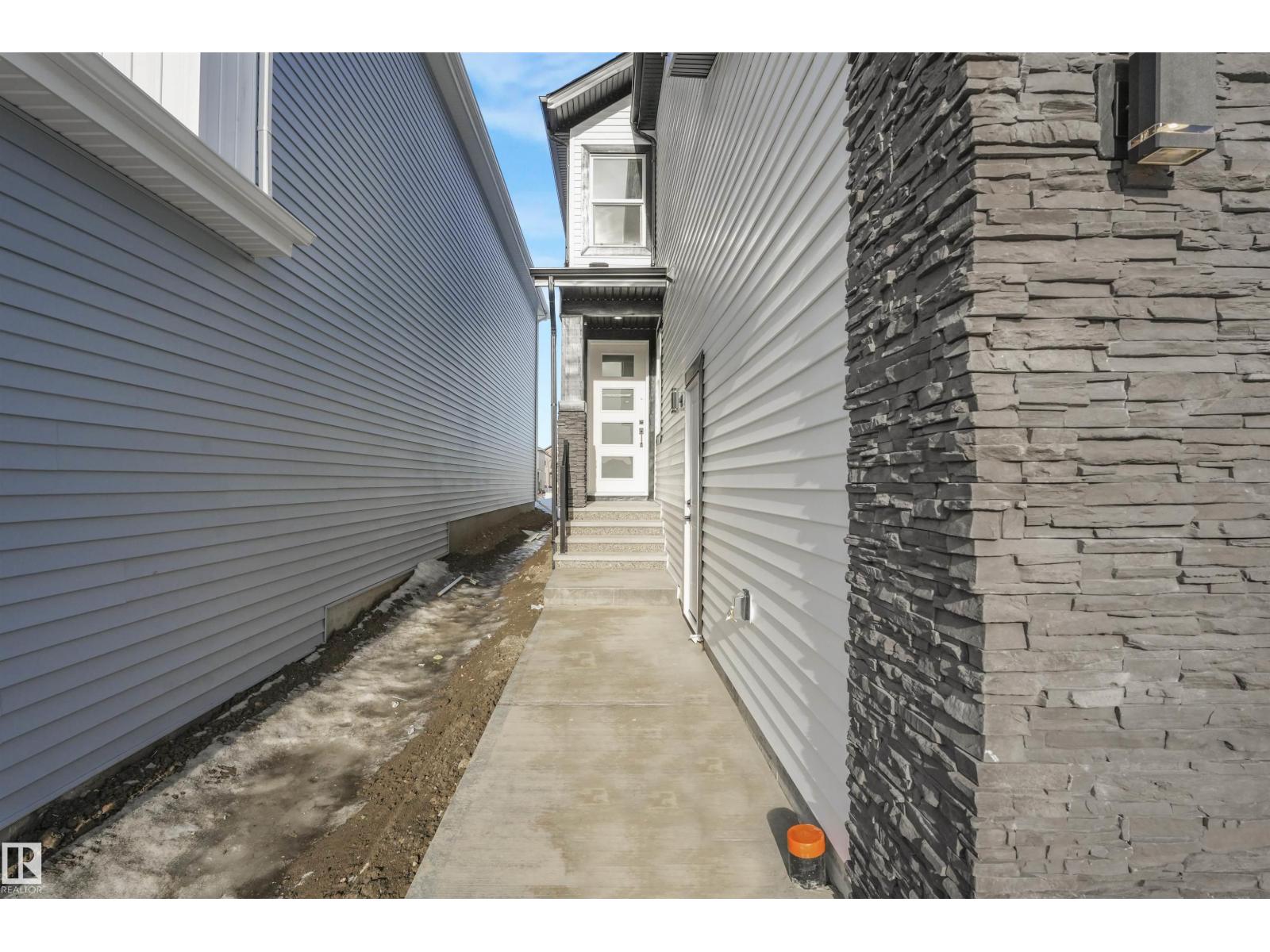 3510 44 Av, Beaumont, Alberta  T4X 3G6 - Photo 3 - E4476786