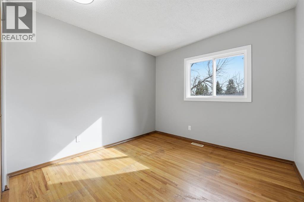 808 68 Avenue Nw, Calgary, Alberta  T2K 0N1 - Photo 15 - A2290453