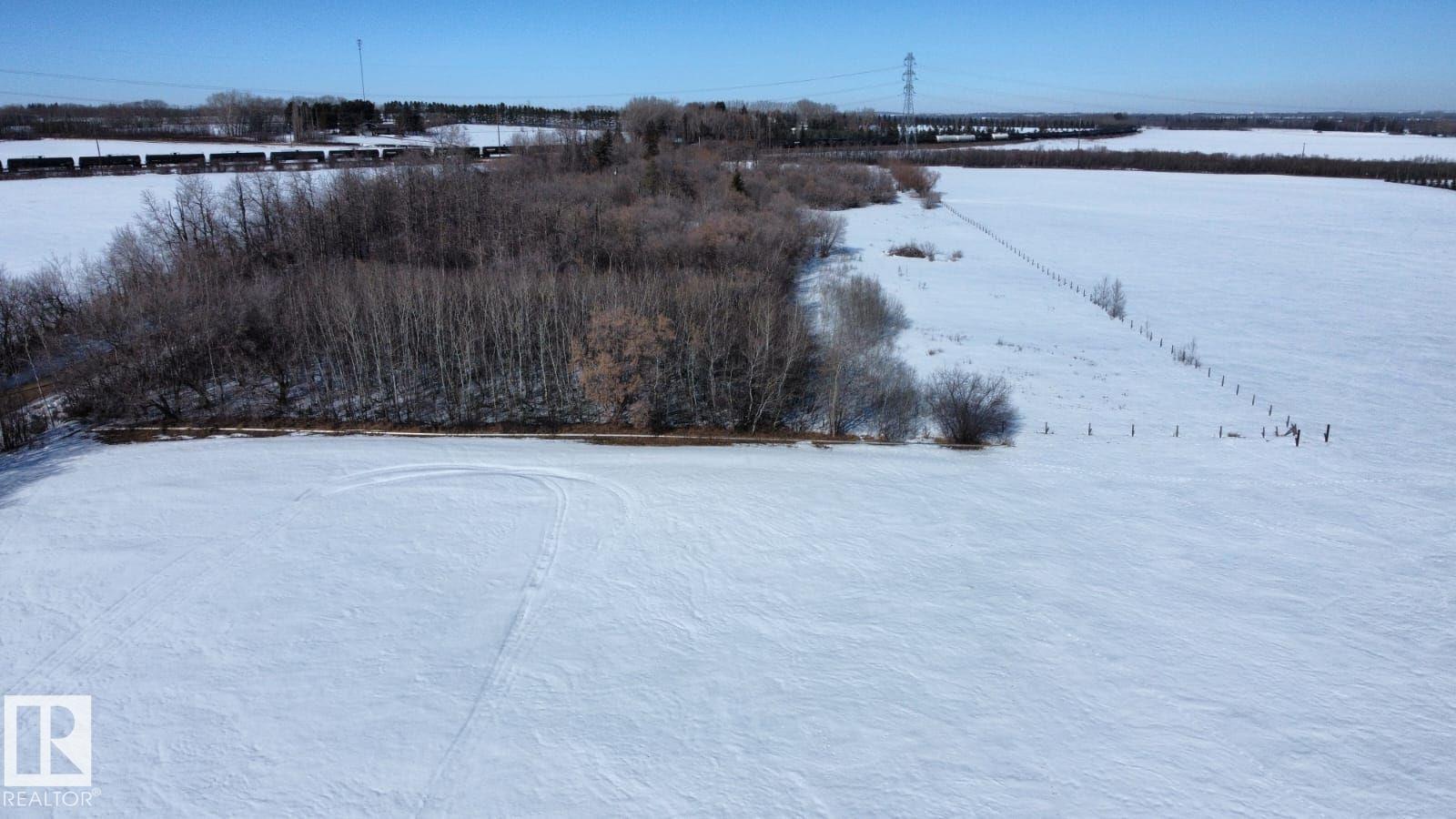 19125 25 St Ne, Edmonton, Alberta  T5Y 6K2 - Photo 2 - E4476468