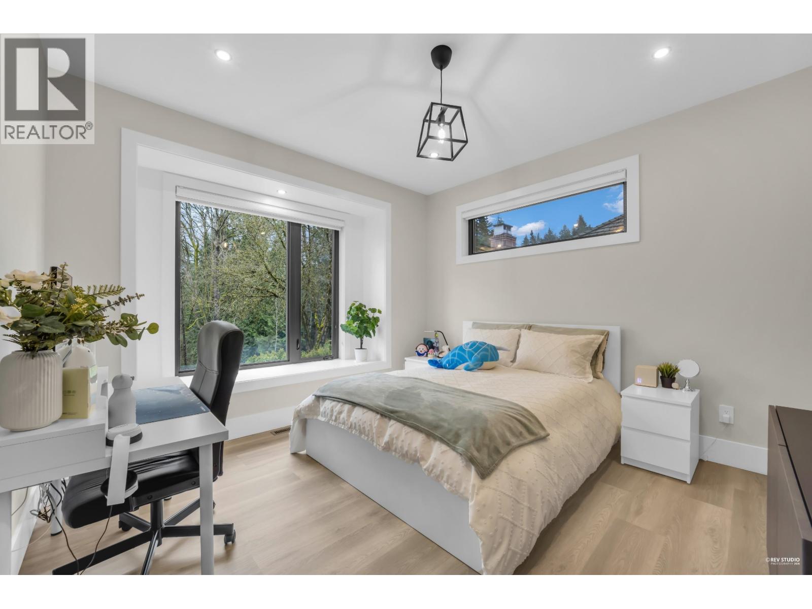 8230 Lakefield Drive, Burnaby, British Columbia  V5E 4G7 - Photo 24 - R3097563