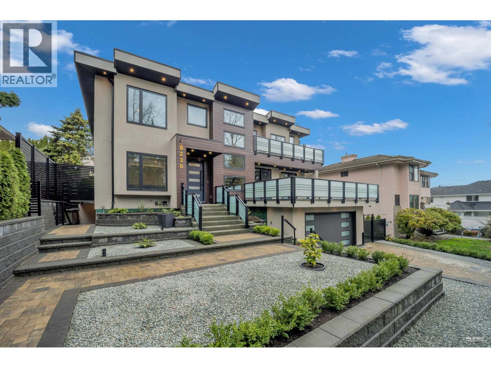 8230 Lakefield Drive, Burnaby, British Columbia  V5E 4G7 - Photo 4 - R3097563