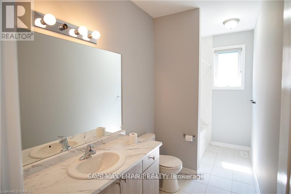 1202 Green Acres Drive, Fort Erie, Ontario  L2A 0C9 - Photo 15 - X12840566