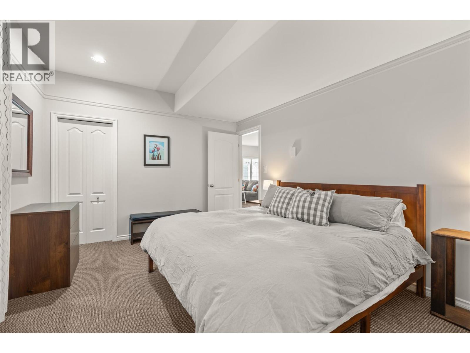 290 Silver Queen Road Unit# 1, Silver Star, British Columbia  V1B 0S5 - Photo 17 - 10377752