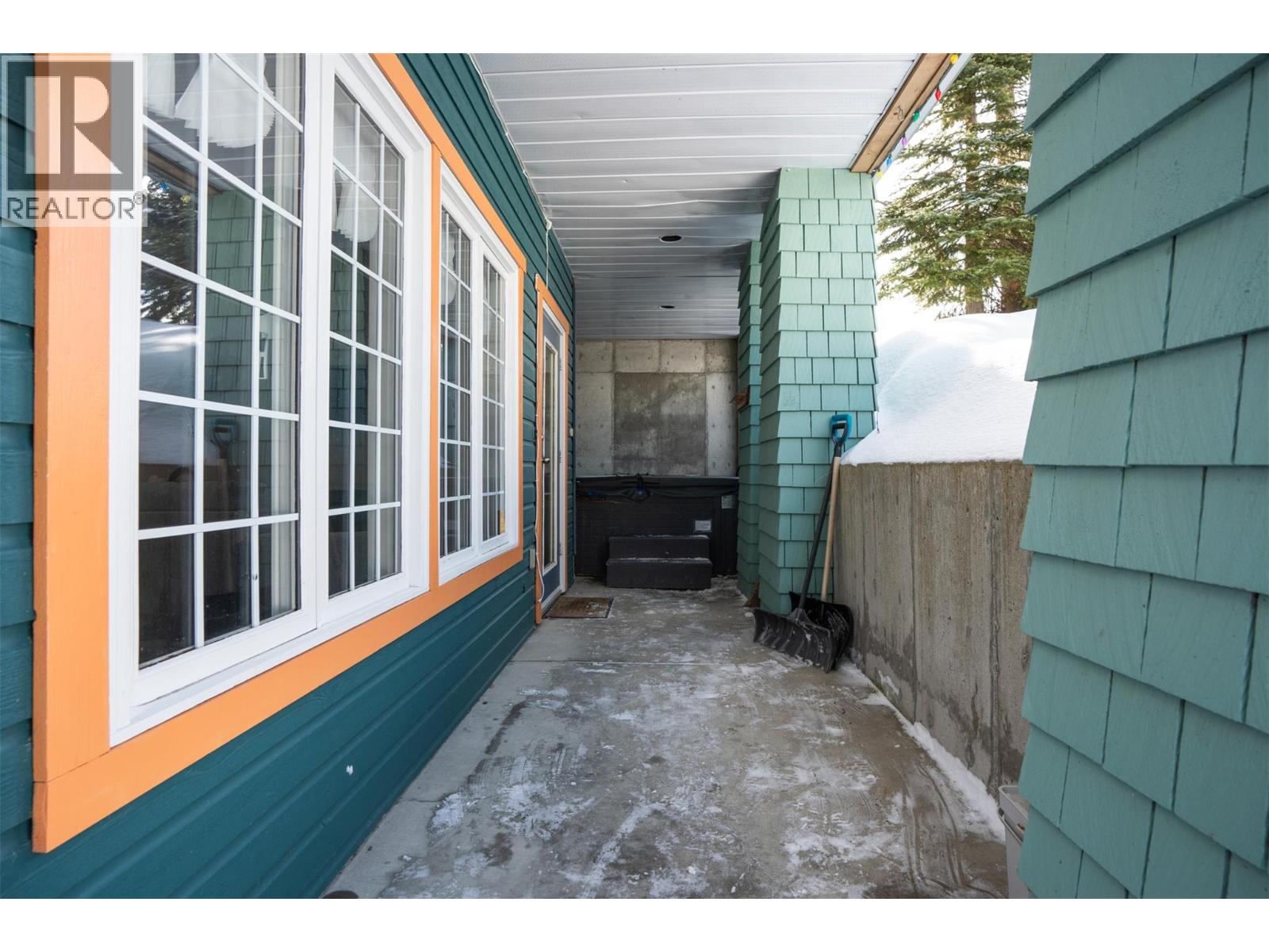 290 Silver Queen Road Unit# 1, Silver Star, British Columbia  V1B 0S5 - Photo 32 - 10377752