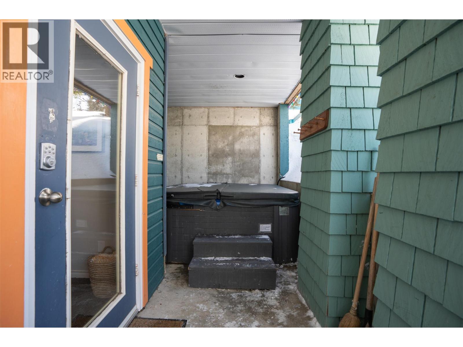 290 Silver Queen Road Unit# 1, Silver Star, British Columbia  V1B 0S5 - Photo 33 - 10377752