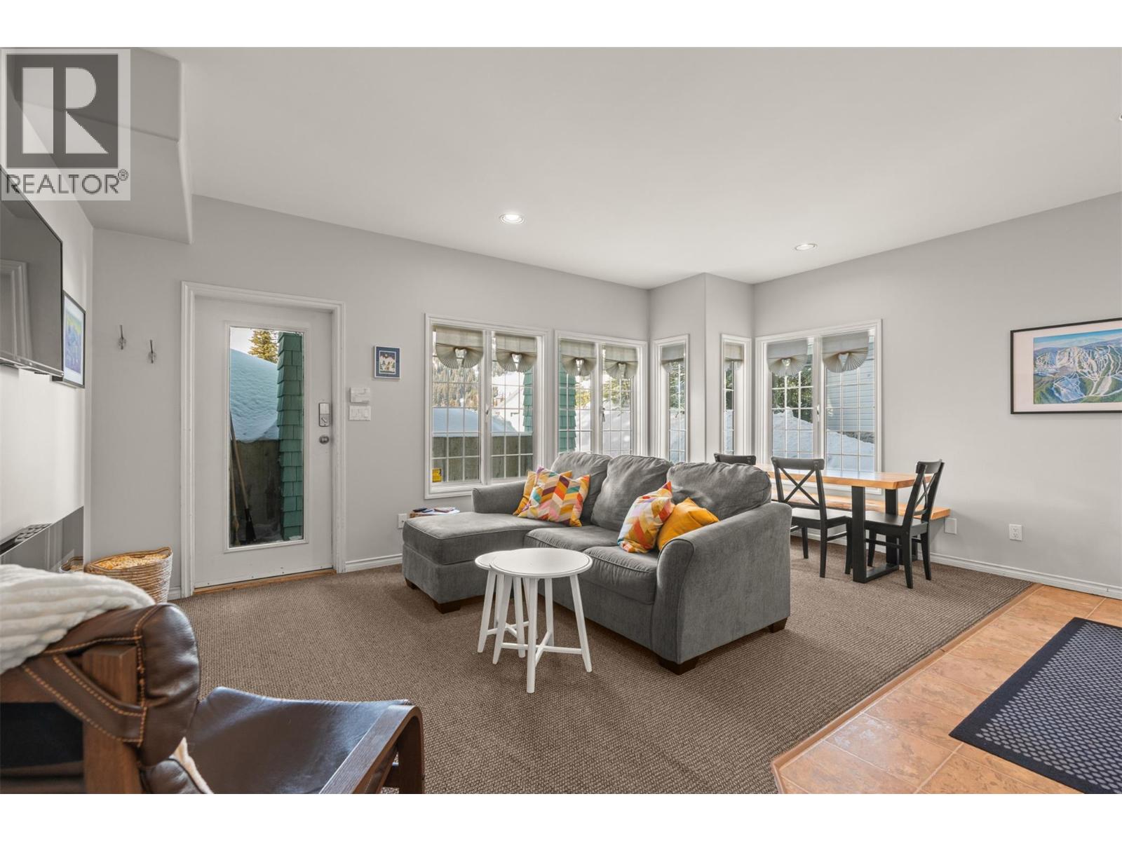 290 Silver Queen Road Unit# 1, Silver Star, British Columbia  V1B 0S5 - Photo 5 - 10377752