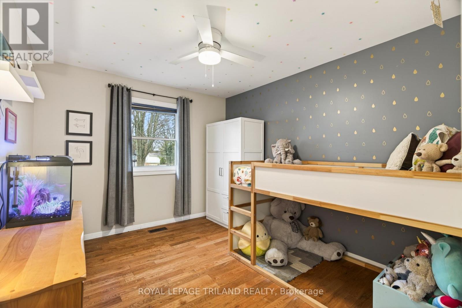 1 Dugald Street, Southwest Middlesex (Appin), Ontario  N0L 1A0 - Photo 18 - X12868704