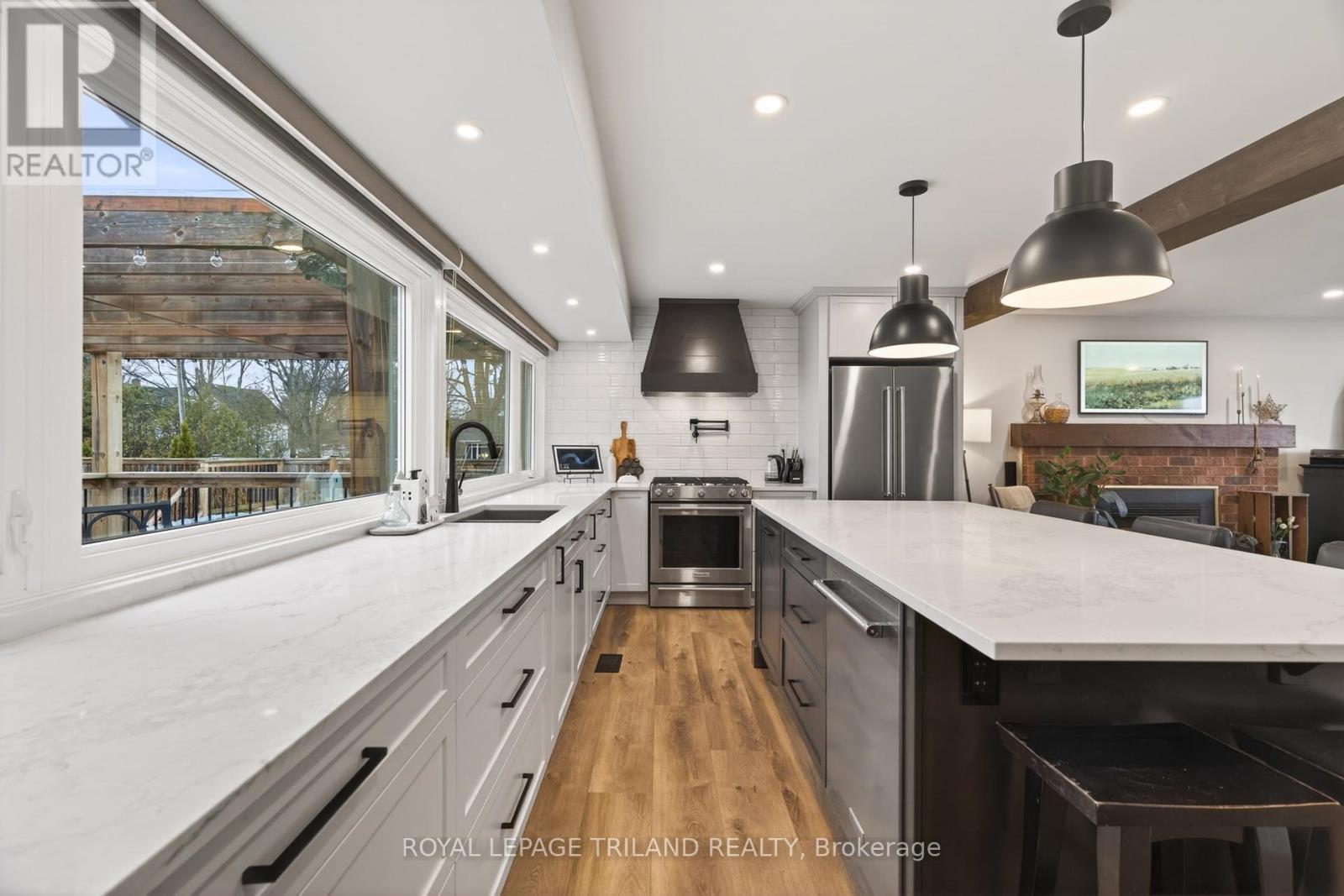 1 Dugald Street, Southwest Middlesex (Appin), Ontario  N0L 1A0 - Photo 8 - X12868704