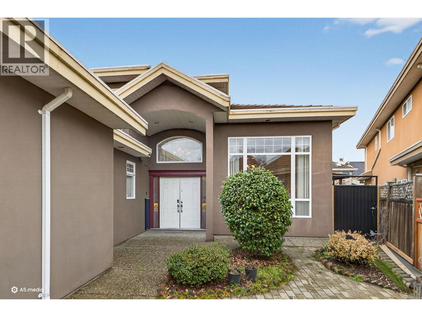 10099 Ruskin Road, Richmond, British Columbia  V7A 2P3 - Photo 2 - R3098287