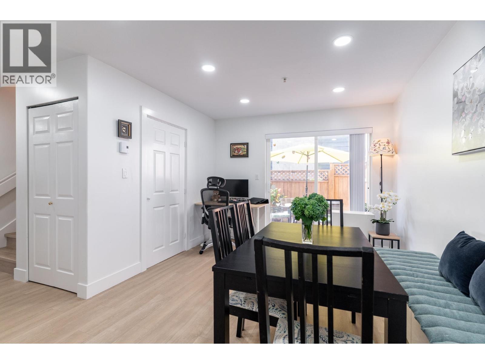 2 1233 W 16th Street, North Vancouver, British Columbia  V7P 1R5 - Photo 12 - R3098378