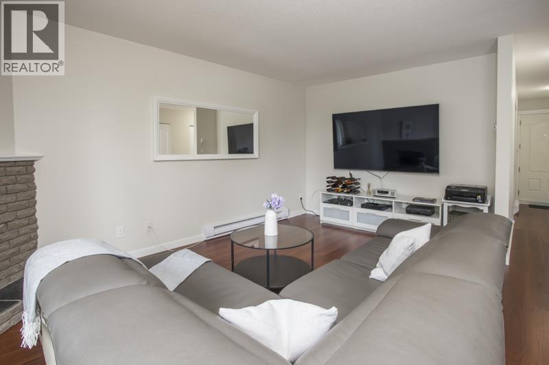 3 3051 Springfield Drive, Richmond, British Columbia  V7E 1Y9 - Photo 6 - R3098399