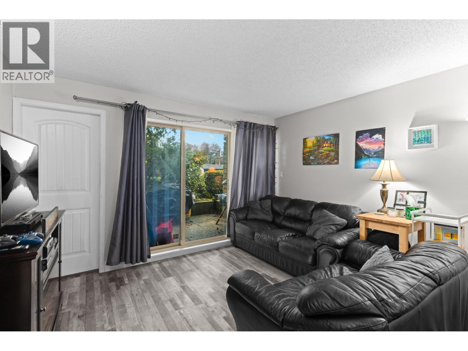 112 9847 Manchester Drive, Burnaby, British Columbia  V3N 4P4 - Photo 10 - R3098401