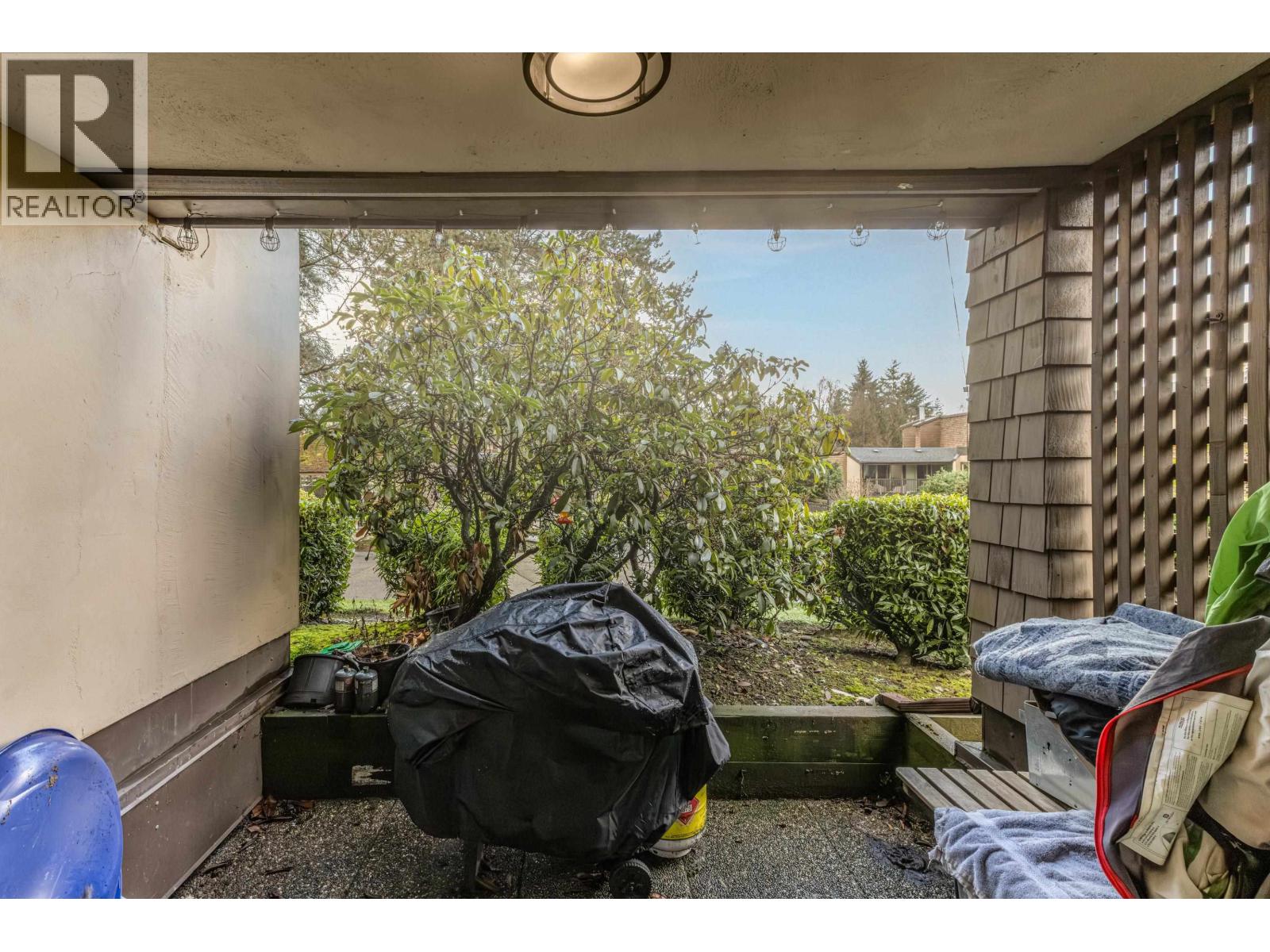 112 9847 Manchester Drive, Burnaby, British Columbia  V3N 4P4 - Photo 18 - R3098401