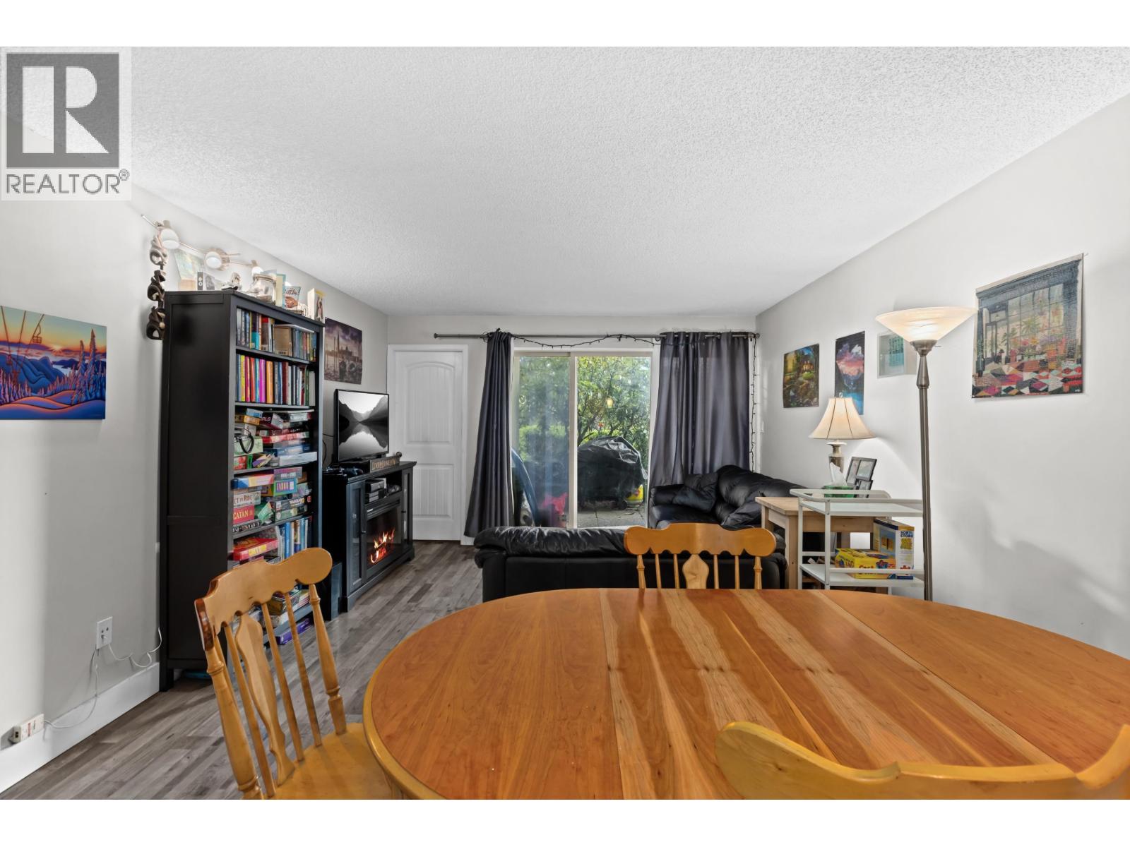 112 9847 Manchester Drive, Burnaby, British Columbia  V3N 4P4 - Photo 8 - R3098401