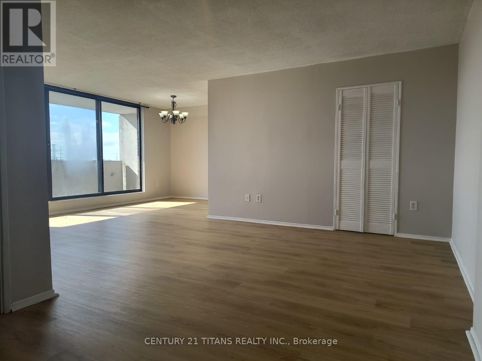 907 - 301 Prudential Drive, Toronto, Ontario  M1P 4V3 - Photo 3 - E12868700