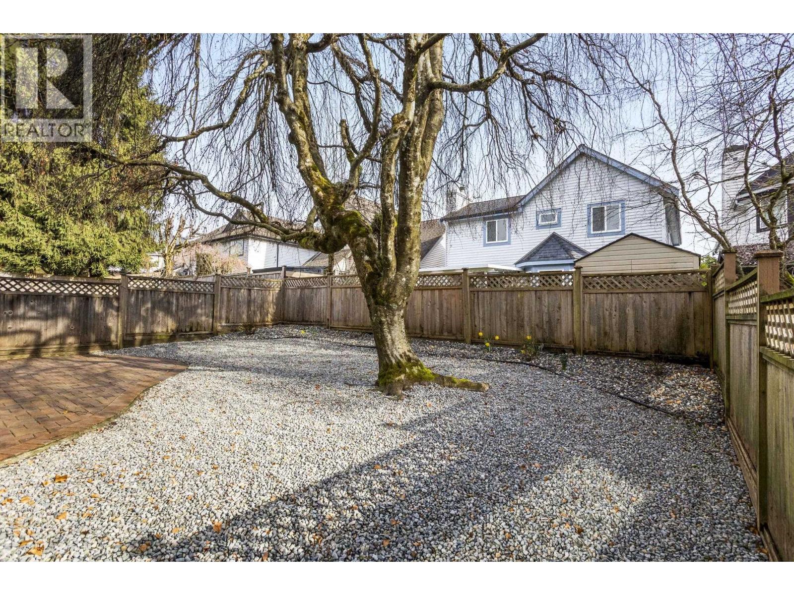 2770 Goldstream Crescent, Coquitlam, British Columbia  V3C 5G9 - Photo 33 - R3098403