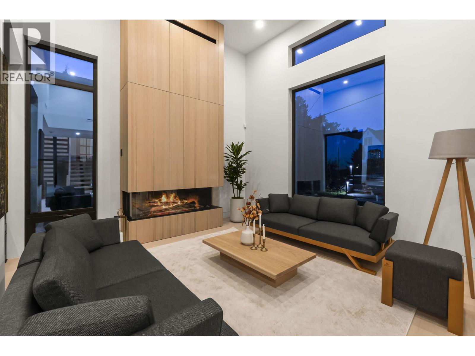 1066 Fulton Avenue, West Vancouver, British Columbia  V7T 1N2 - Photo 6 - R3098417