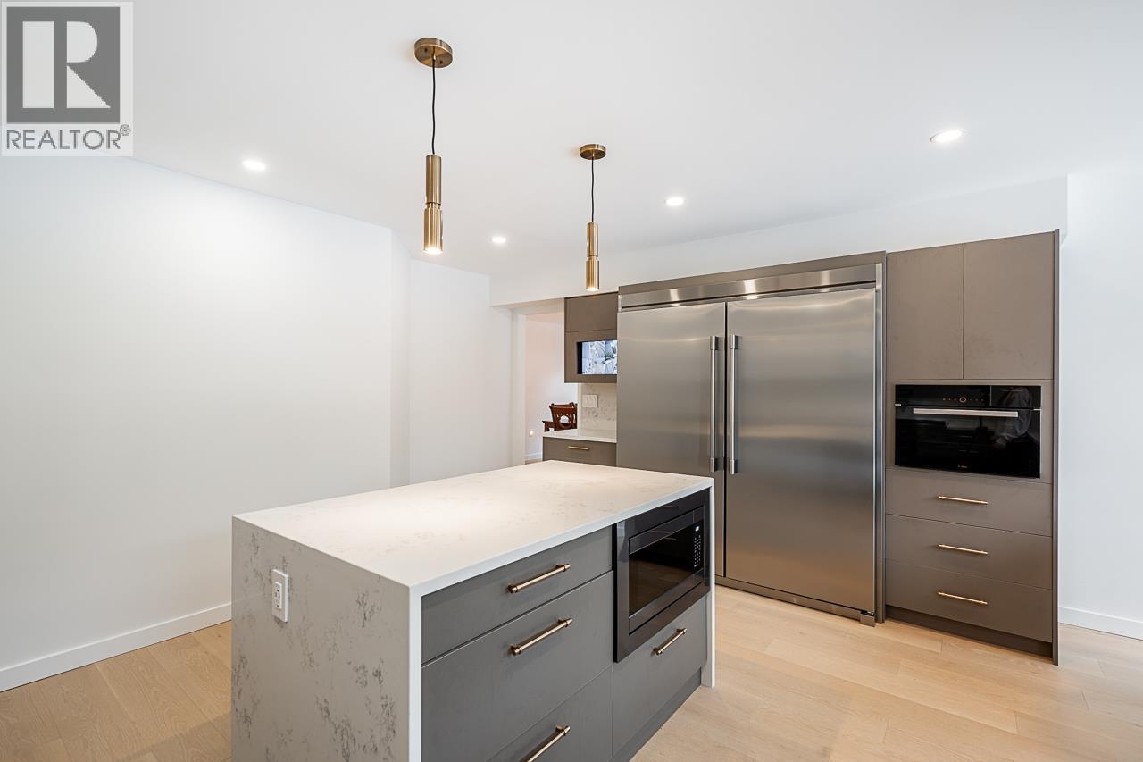 6540 Juniper Drive, Richmond, British Columbia  V7E 4Z6 - Photo 10 - R3098449