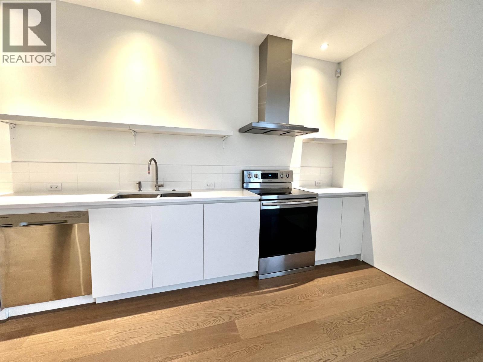 Laneway House-6219 St Georges Crescent, West Vancouver, British Columbia  V7S 2P7 - Photo 4 - R3098442