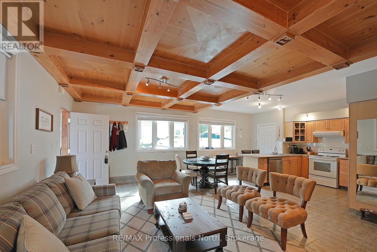 1008 Cherokee Trail, Algonquin Highlands (Stanhope), Ontario  K0M 1J1 - Photo 14 - X12868674