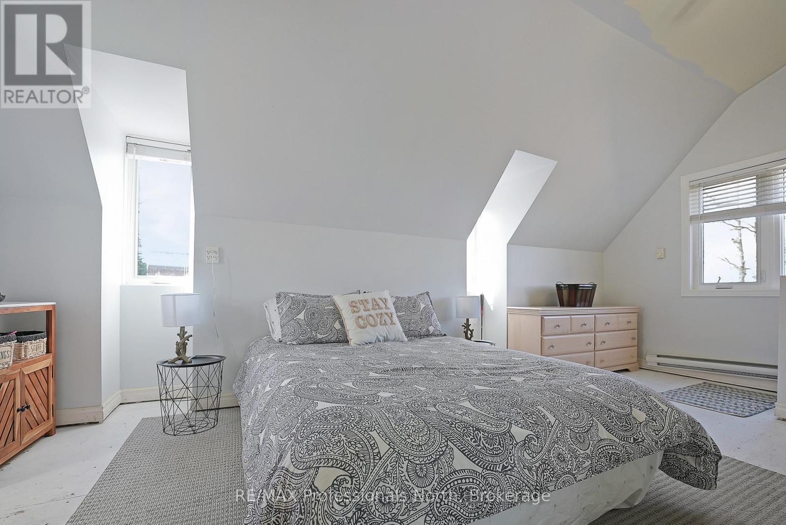 1008 Cherokee Trail, Algonquin Highlands (Stanhope), Ontario  K0M 1J1 - Photo 25 - X12868674