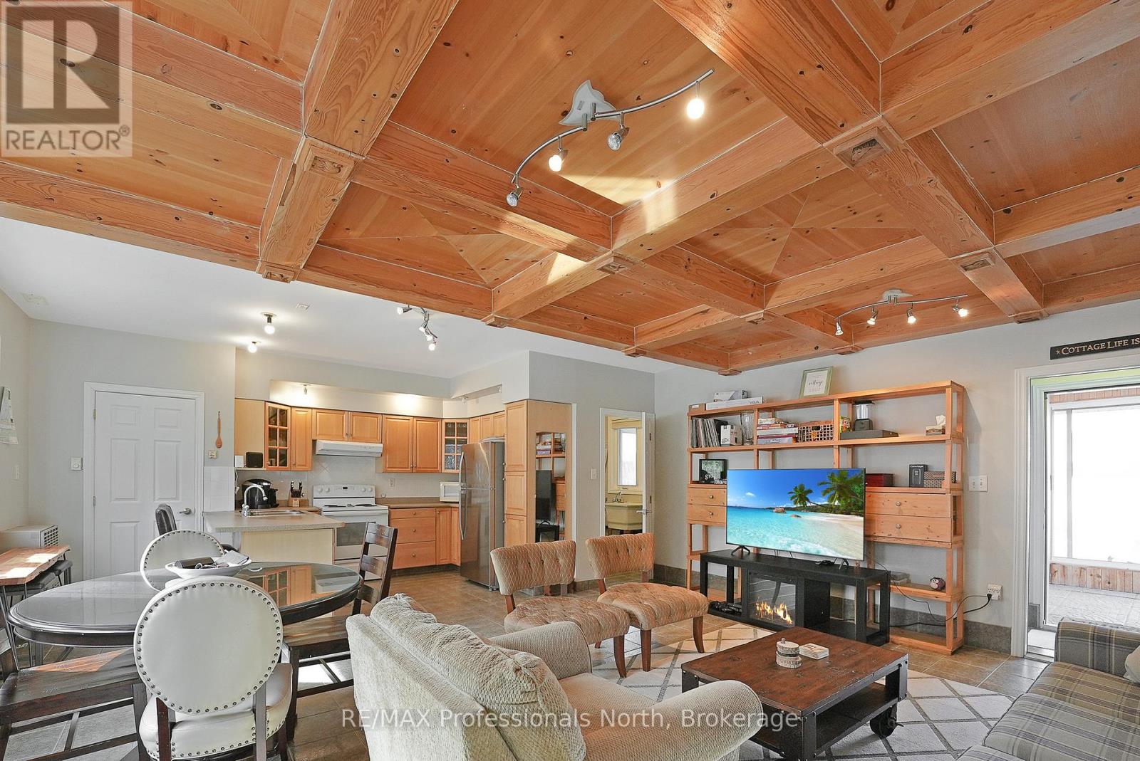 1008 Cherokee Trail, Algonquin Highlands (Stanhope), Ontario  K0M 1J1 - Photo 6 - X12868674