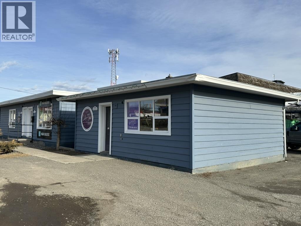 215 Fourth Street, 100 Mile House, British Columbia  V0K 2E1 - Photo 2 - C8076891