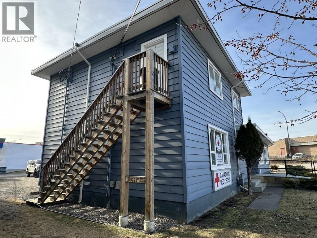 215 Fourth Street, 100 Mile House, British Columbia  V0K 2E1 - Photo 5 - C8076891