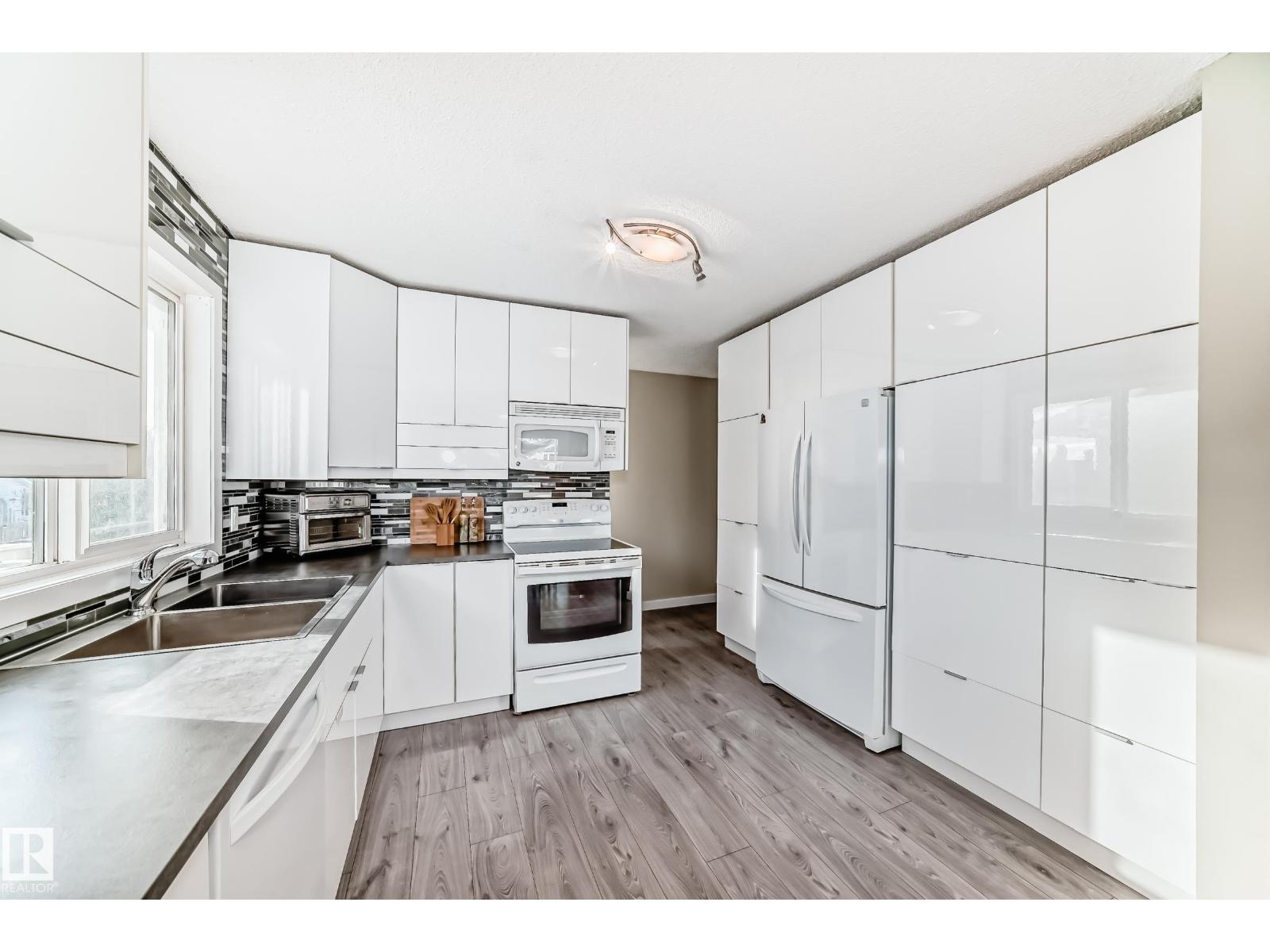 6111 18 Av Nw, Edmonton, Alberta  T6L 1M9 - Photo 15 - E4476788