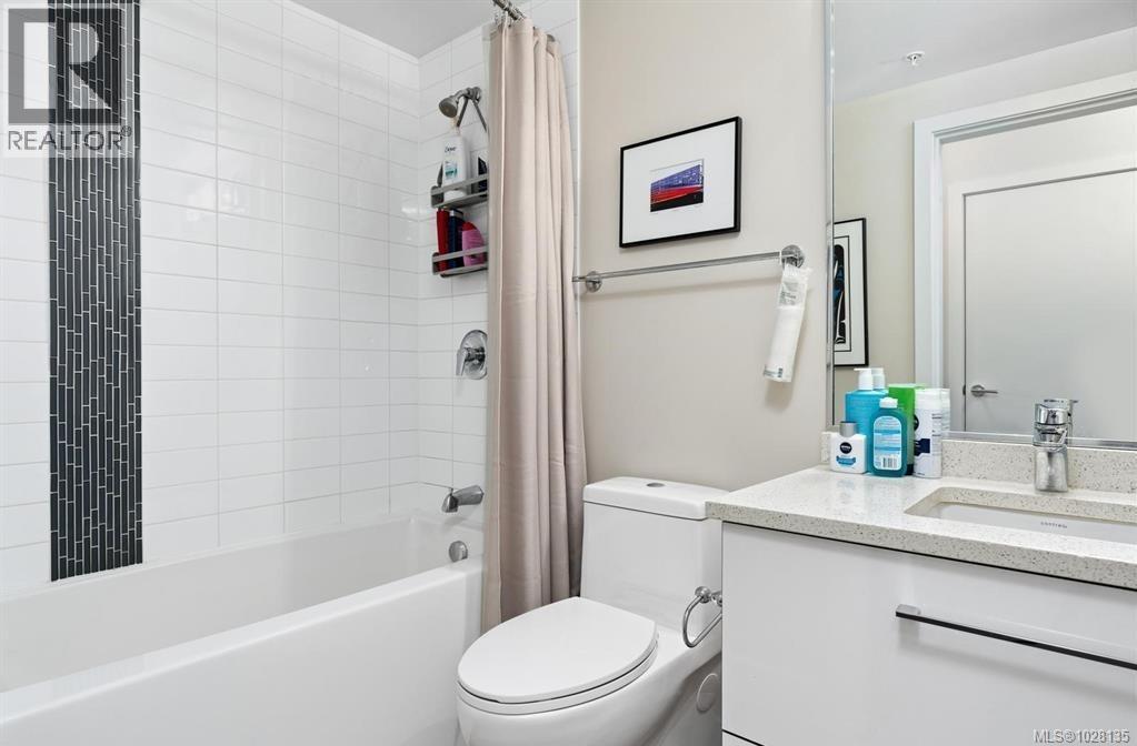 705 1090 Johnson St, Victoria, British Columbia  V8V 0B3 - Photo 10 - 1028135