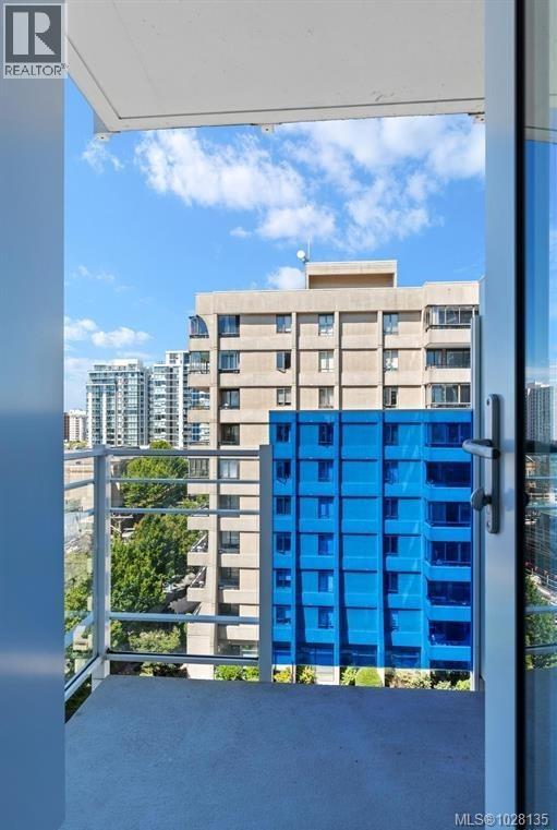 705 1090 Johnson St, Victoria, British Columbia  V8V 0B3 - Photo 11 - 1028135