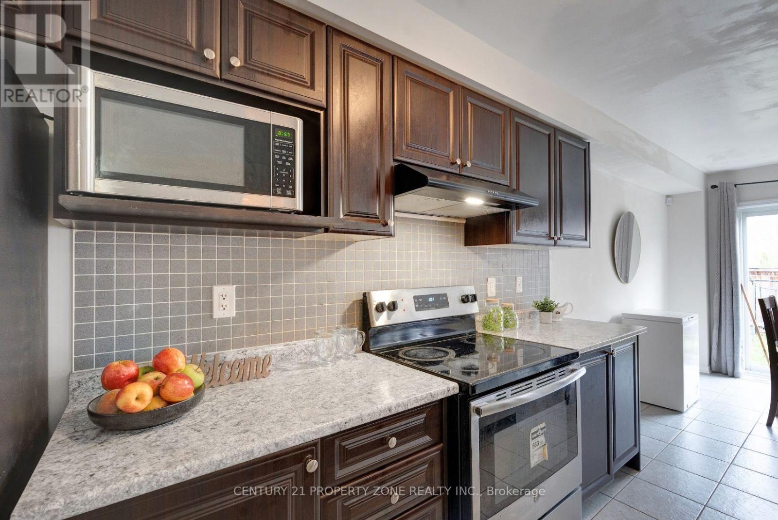 43 Mccargow Drive, Haldimand, Ontario  N3W 0C3 - Photo 6 - X12868500