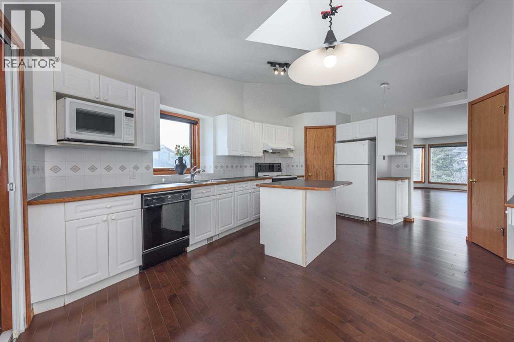 137 Arbour Ridge Heights Nw, Calgary, Alberta  T3G 3Z1 - Photo 13 - A2284155