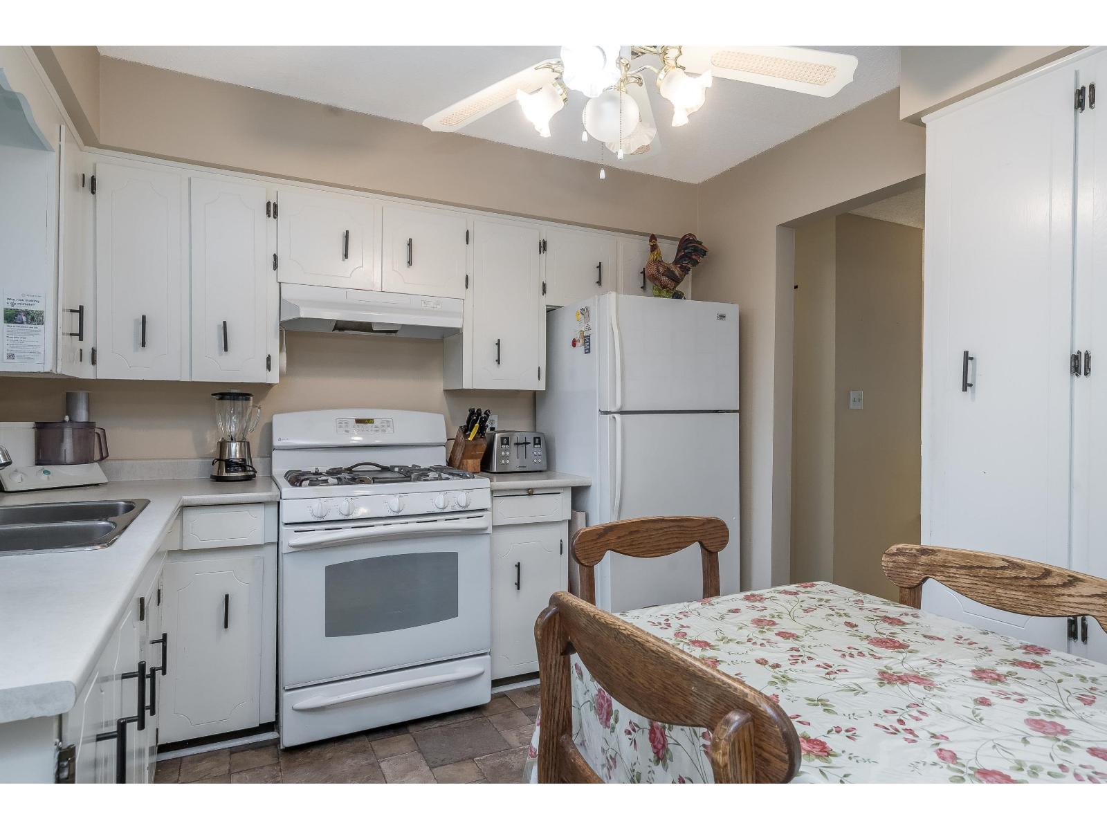 26853 Alder Drive, Langley, British Columbia  V4W 3G9 - Photo 12 - R3097731