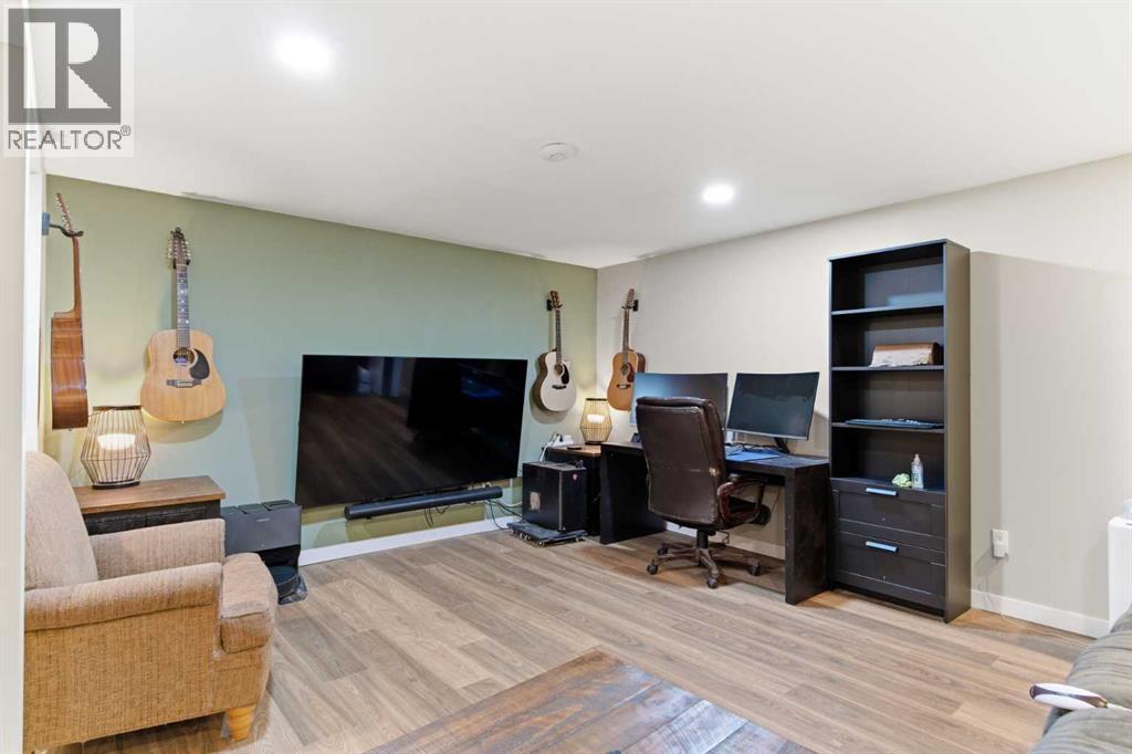 79 Templehill Drive Ne, Calgary, Alberta  T1Y 4C4 - Photo 27 - A2287245