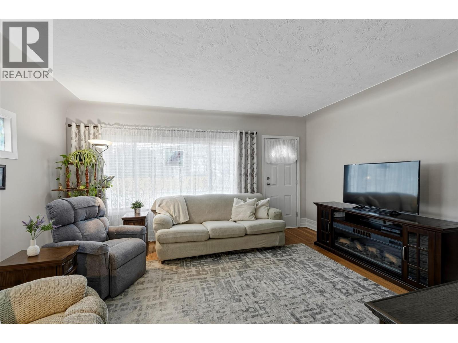 1496 Tranquille Road, Kamloops, British Columbia  V2B 5B7 - Photo 13 - 10378842