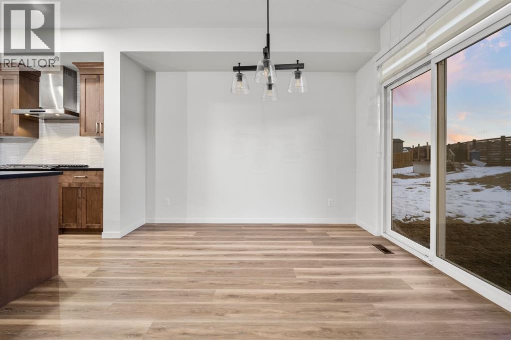 353 Herron Mews Ne, Calgary, Alberta  T3P 1Y7 - Photo 11 - A2291659