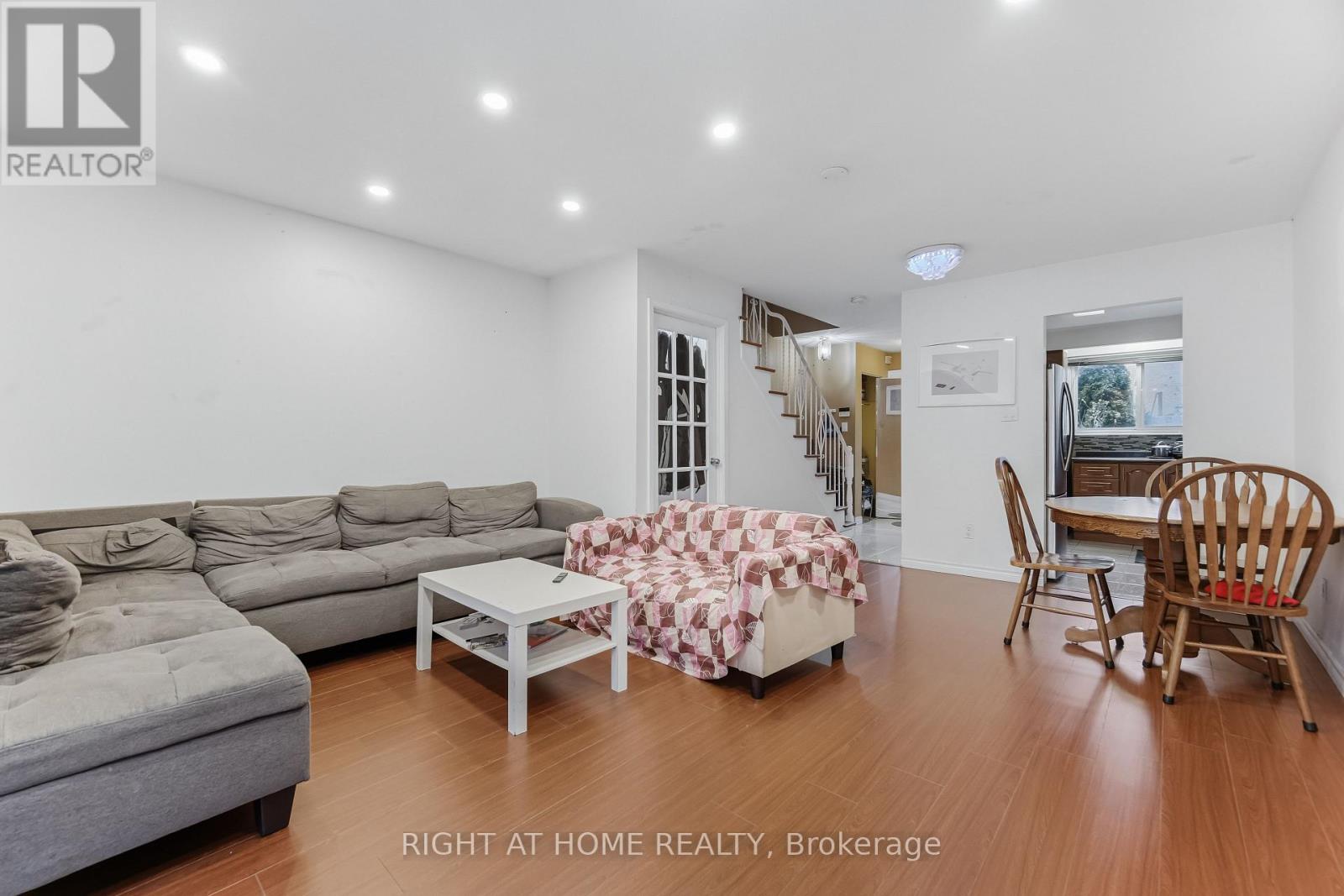 4 - 415 Silverstone Drive, Toronto, Ontario  M9V 3K6 - Photo 12 - W12868678