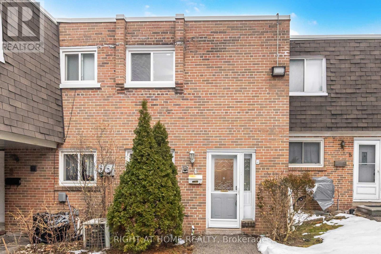 4 - 415 Silverstone Drive, Toronto, Ontario  M9V 3K6 - Photo 2 - W12868678