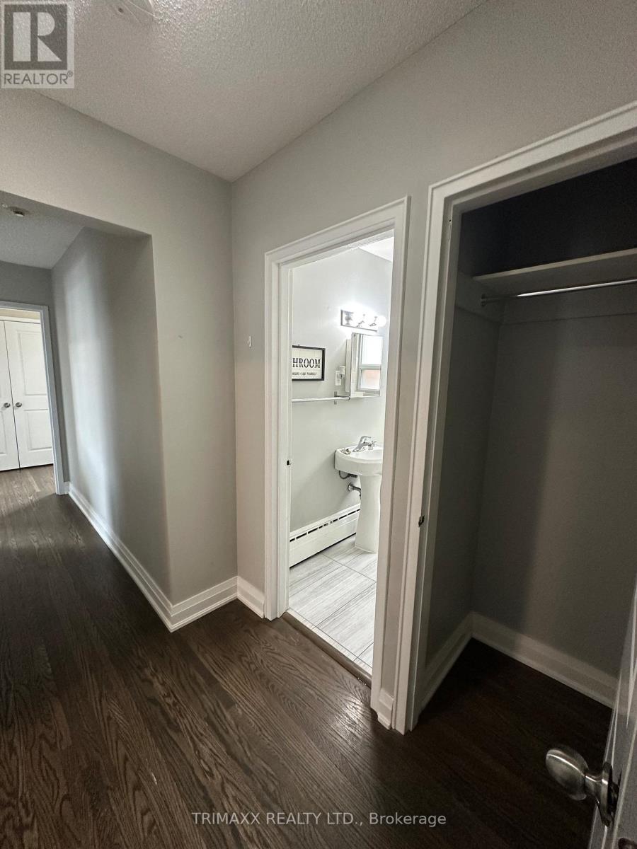 4 - 6 Seventeenth Street, Toronto, Ontario  M8V 3K3 - Photo 6 - W12868682