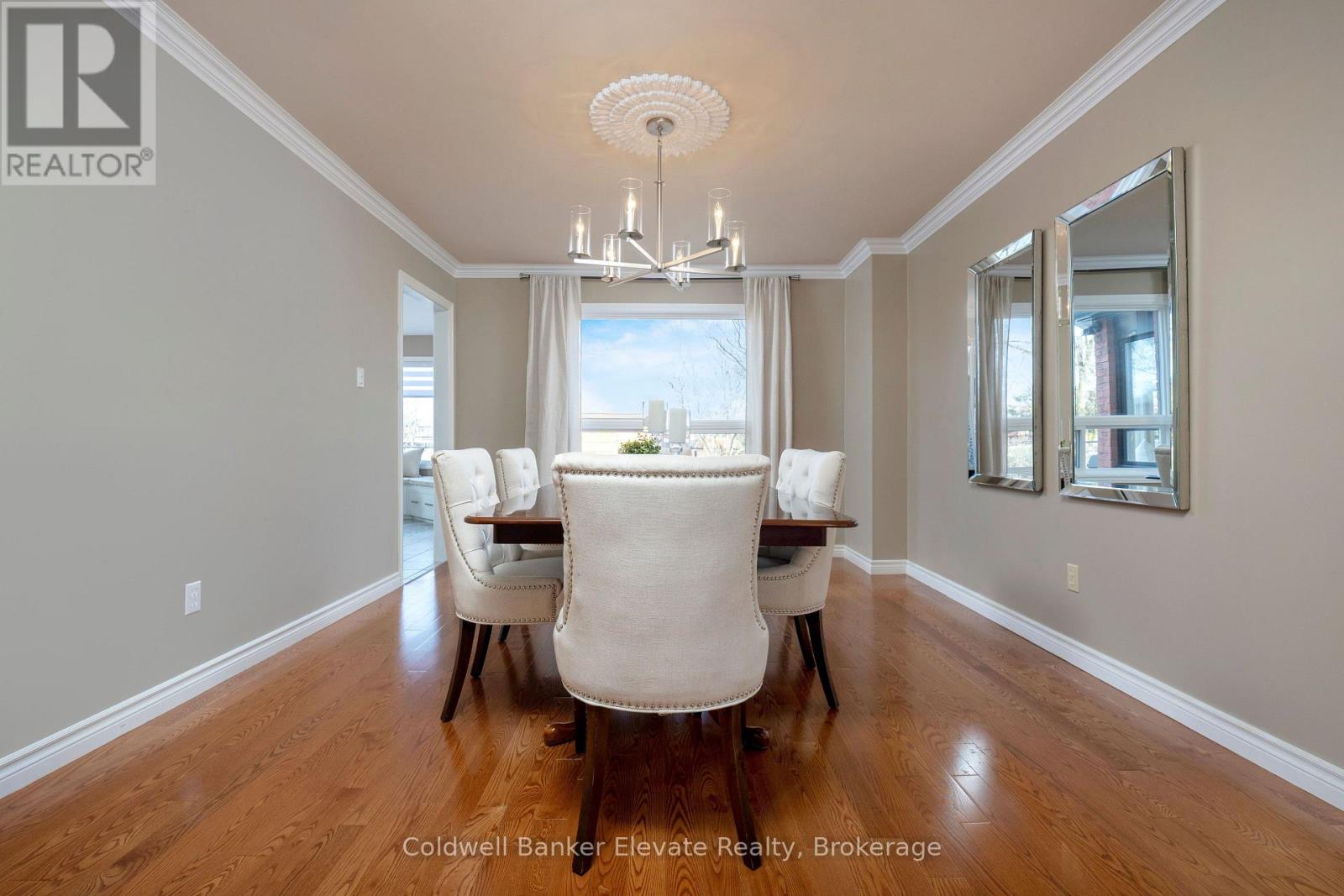 39 Treanor Crescent, Halton Hills, Ontario  L7G 5H8 - Photo 10 - W12868712