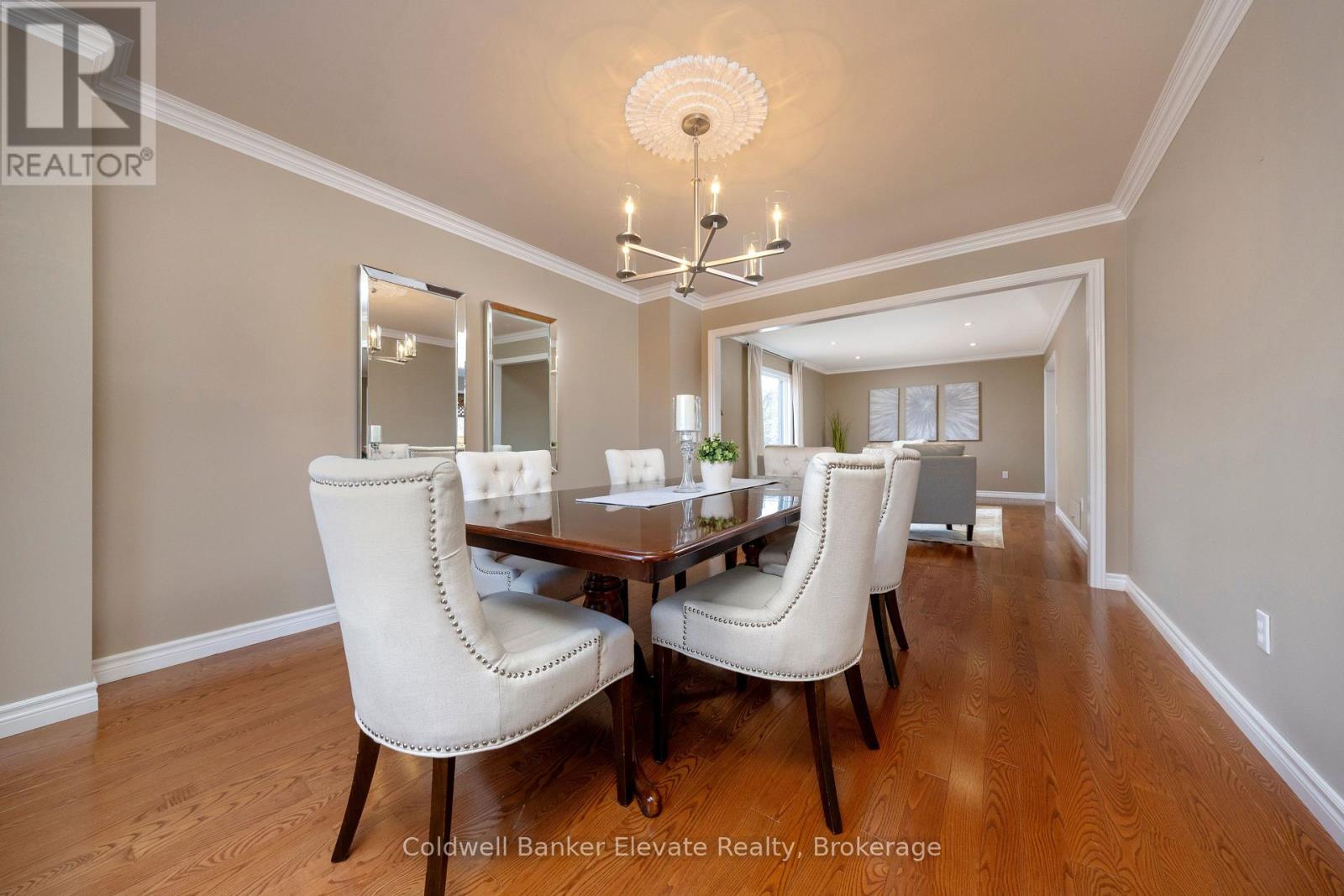 39 Treanor Crescent, Halton Hills, Ontario  L7G 5H8 - Photo 11 - W12868712