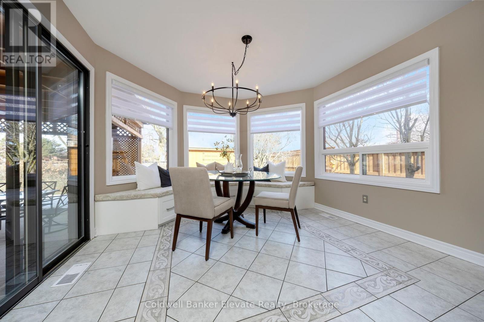 39 Treanor Crescent, Halton Hills, Ontario  L7G 5H8 - Photo 16 - W12868712