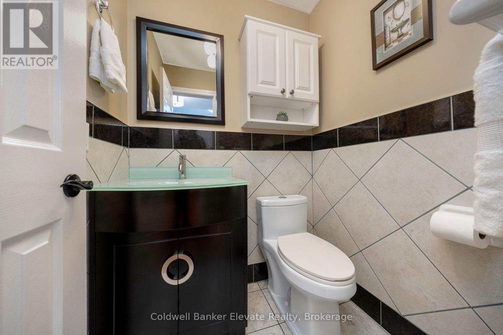 39 Treanor Crescent, Halton Hills, Ontario  L7G 5H8 - Photo 18 - W12868712