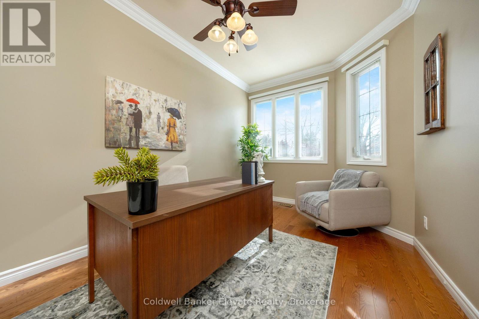 39 Treanor Crescent, Halton Hills, Ontario  L7G 5H8 - Photo 5 - W12868712