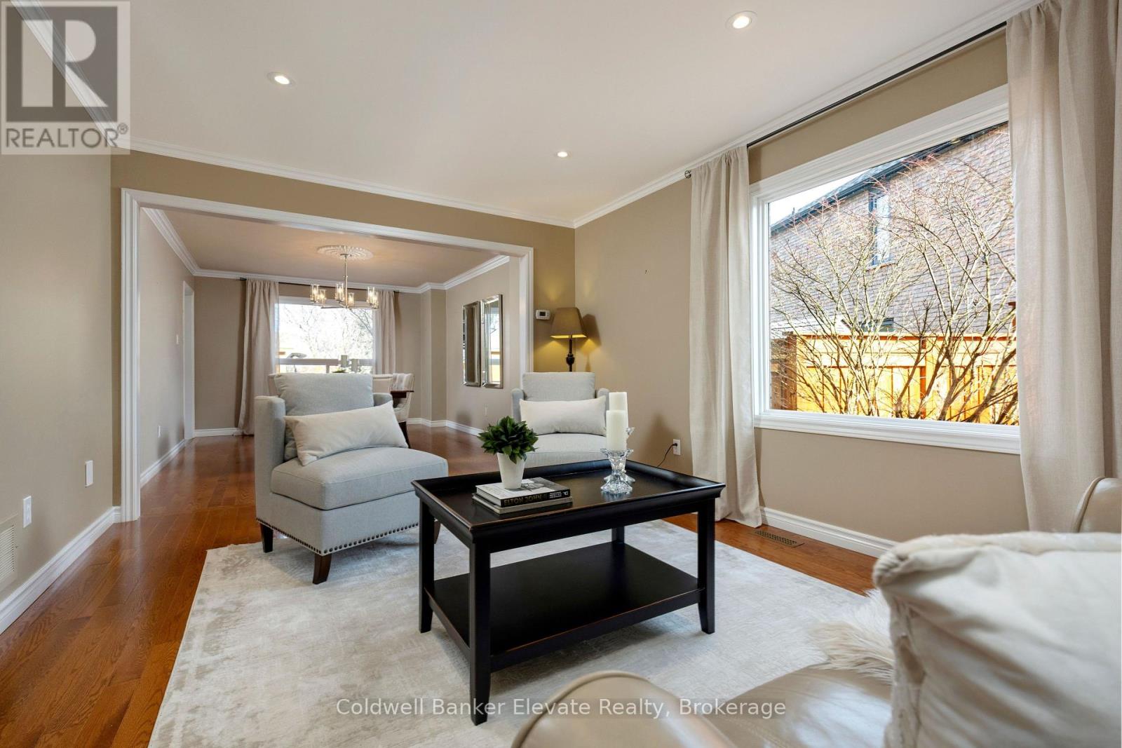 39 Treanor Crescent, Halton Hills, Ontario  L7G 5H8 - Photo 8 - W12868712