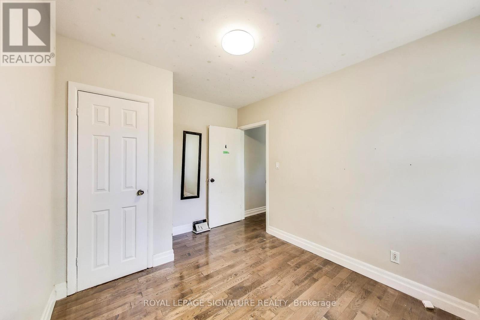 68 Harold Court, Hamilton (Ainslie Wood), Ontario  L8S 2R9 - Photo 15 - X12868680