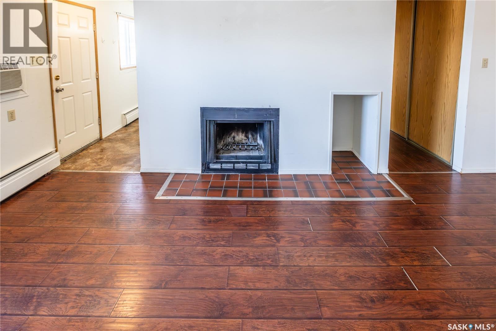 202-B 1350 Gordon Road, Moose Jaw, Saskatchewan  S6H 7R9 - Photo 3 - SK026011